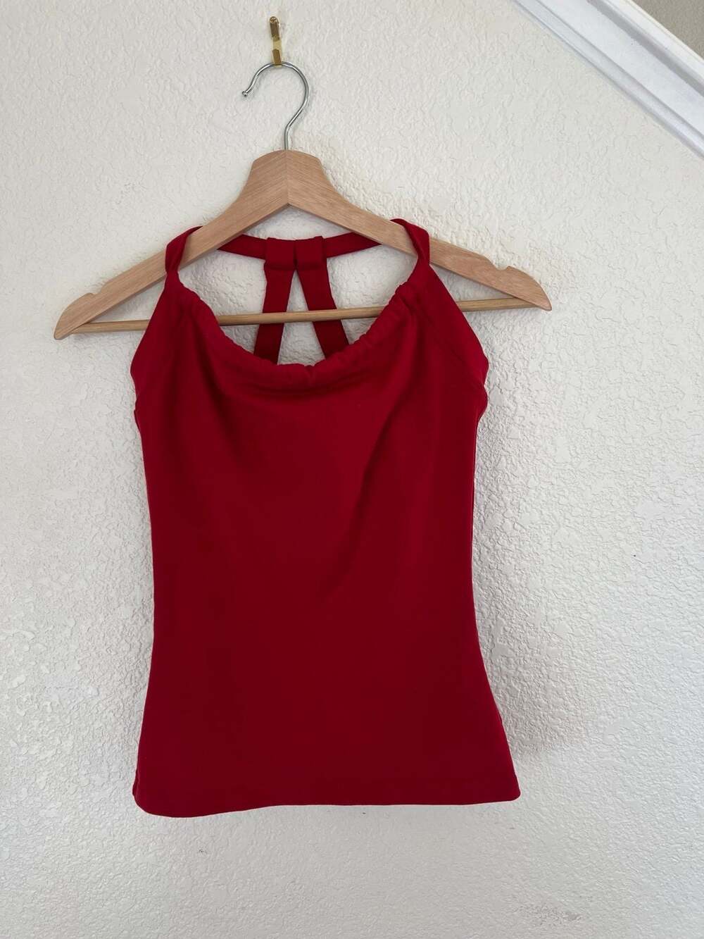 PRANA Performance Workout Cross Strap Built in Bra Tank Top Red XS
